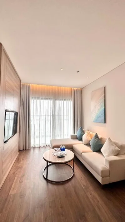Phòng bốn người có view biển — A La Carte Ha Long Bay Residence